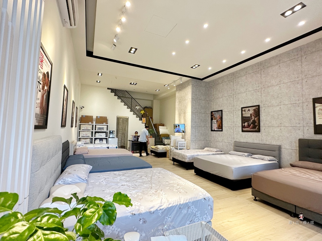 竹北門市展示區全景